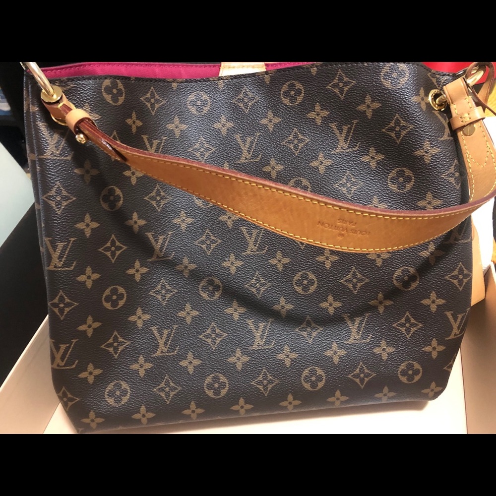 Louis Vuitton Graceful PM